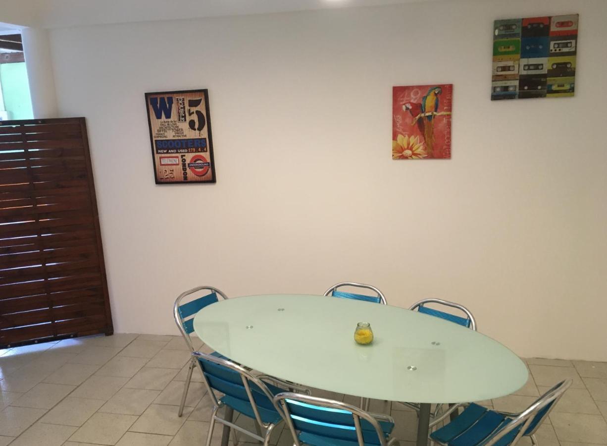 Jacktavern - Auberge De Jeunesse Pointe-Noire Esterno foto