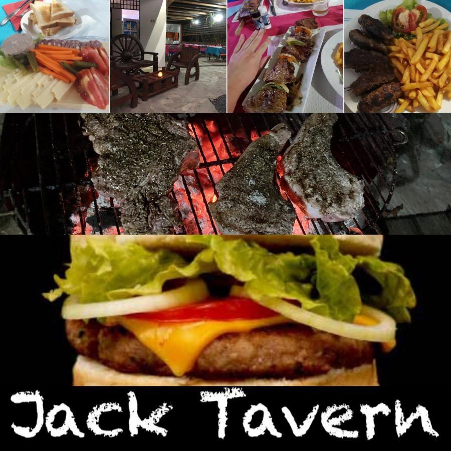 Jacktavern - Auberge De Jeunesse Pointe-Noire Esterno foto